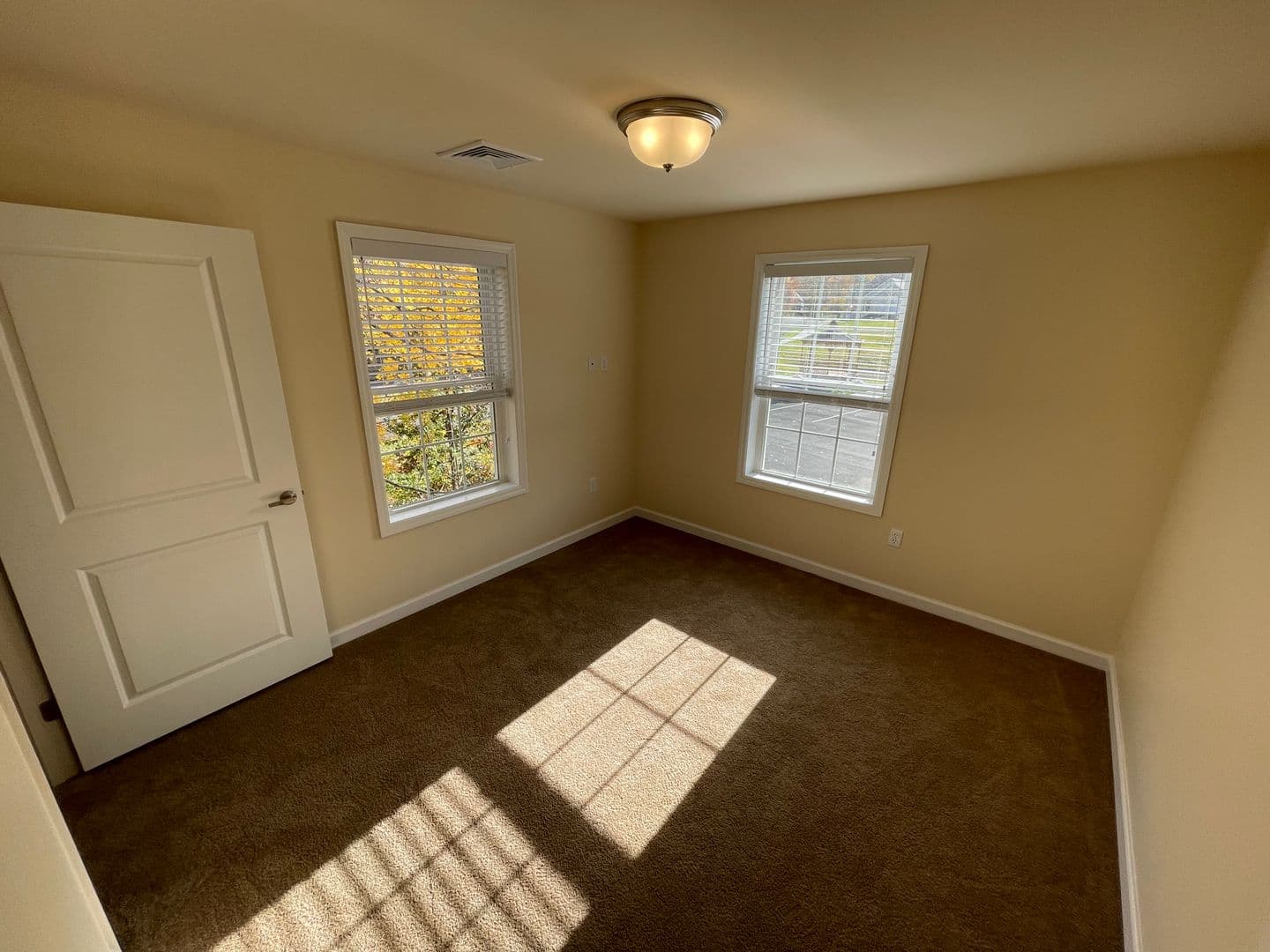 Schenectady Apartment: 540 Northend Drive