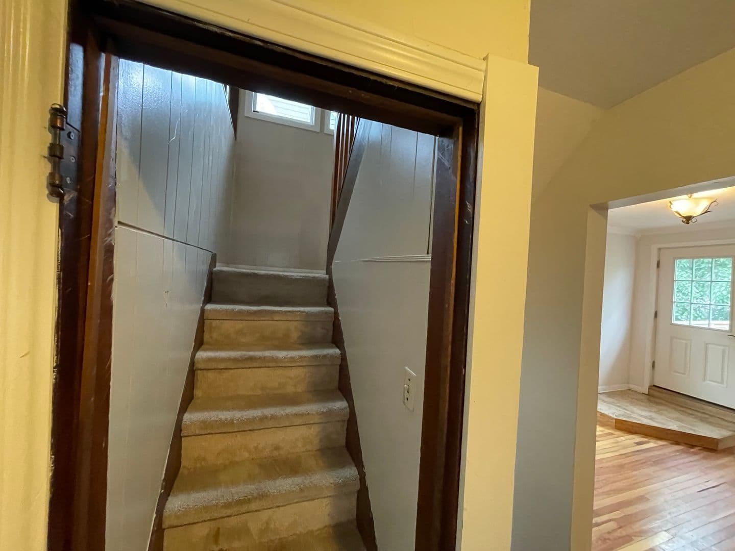 Schenectady Apartment: 1516 Union Street