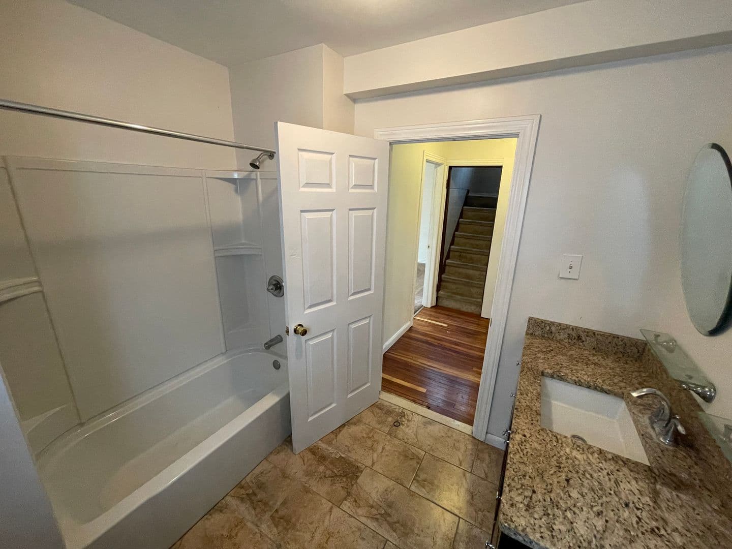 Schenectady Apartment: 1516 Union Street