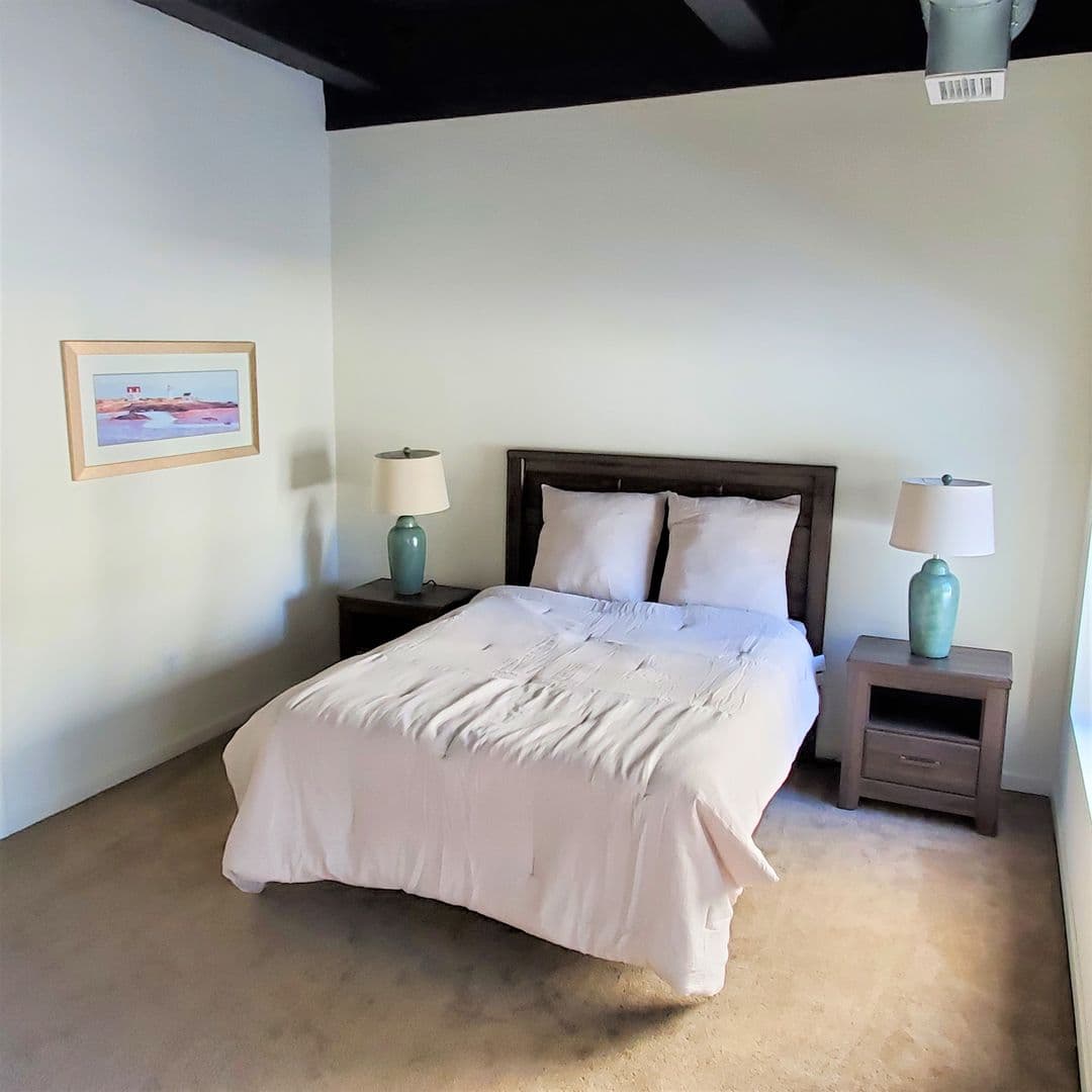 Rochester Apartment: 49 Stone Street
