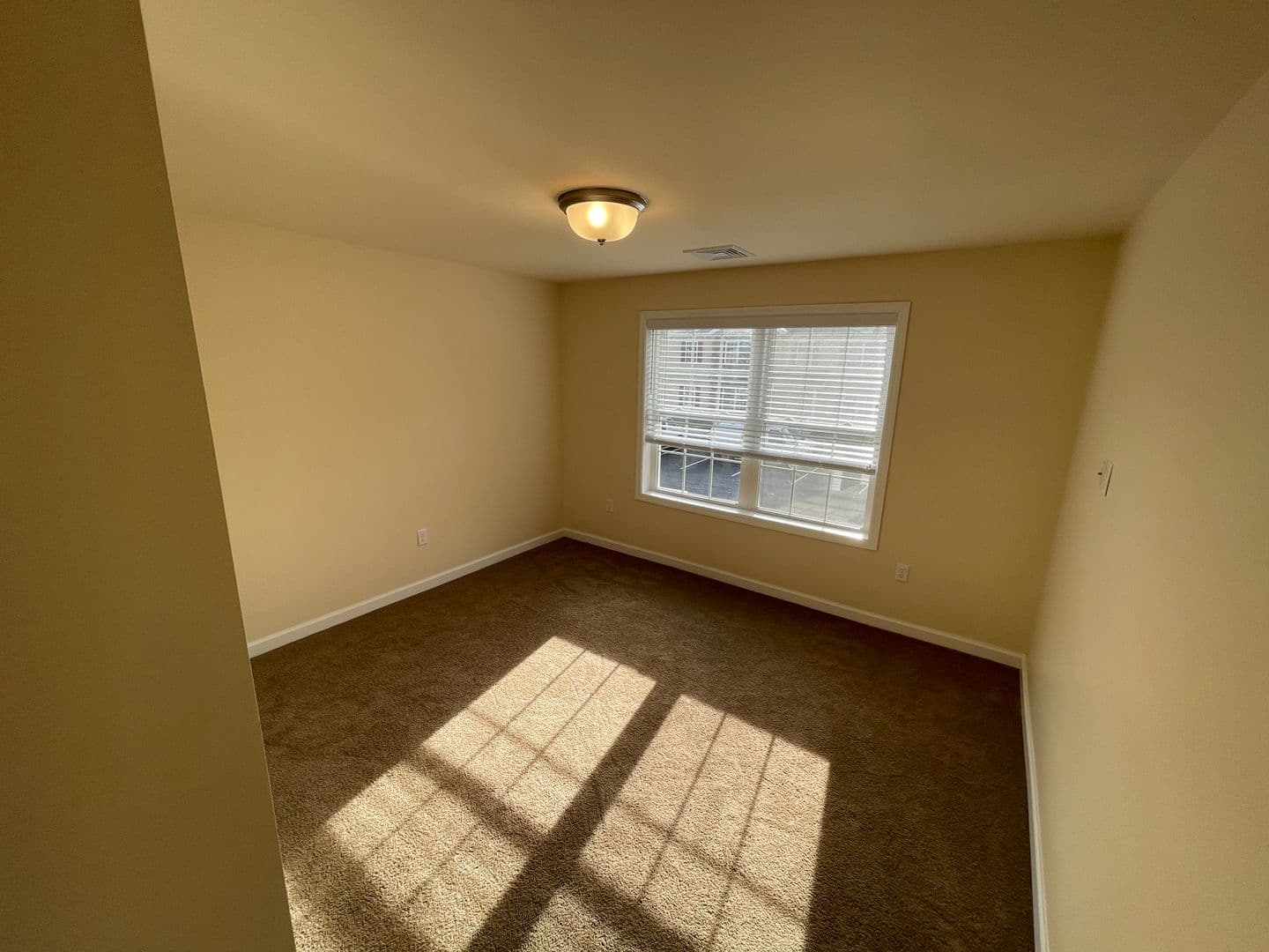 Schenectady Apartment: 540 Northend Drive
