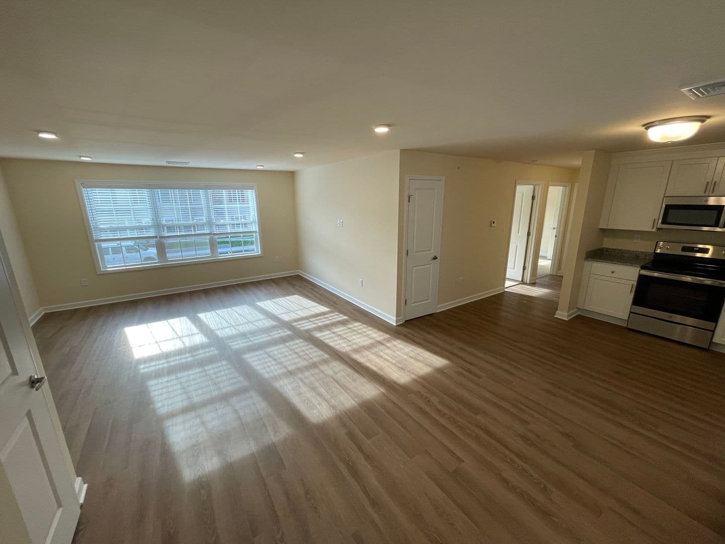 Schenectady Apartment: 540 Northend Drive