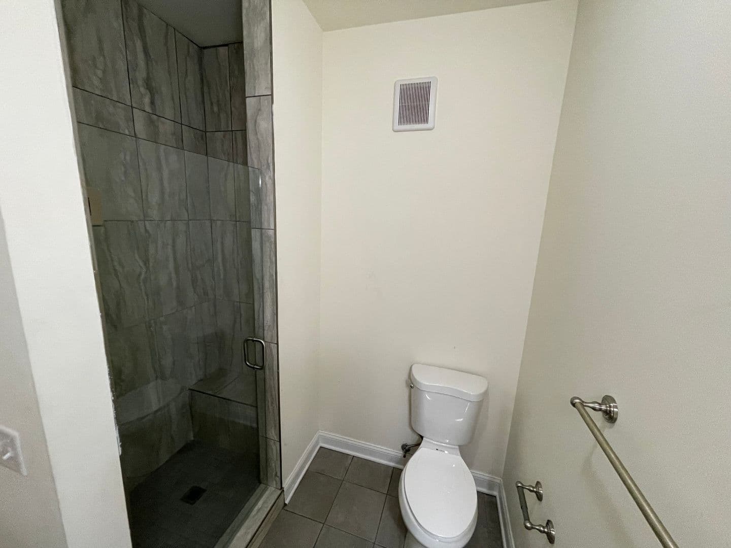Albany Apartment: 883 Broadway