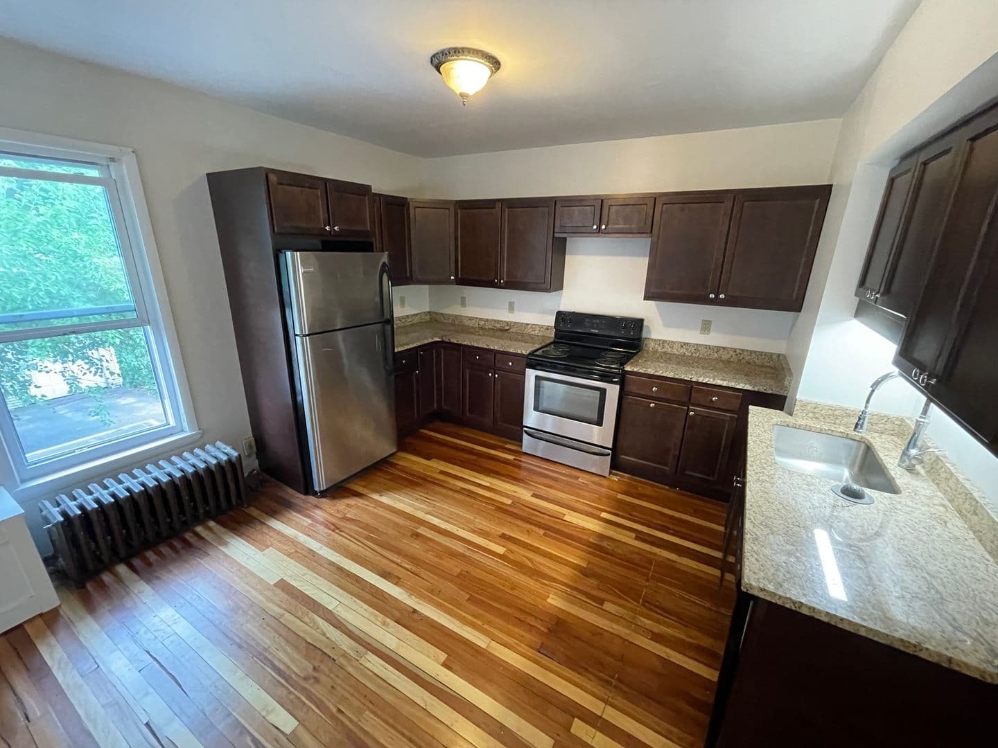 Schenectady Apartment: 1516 Union Street