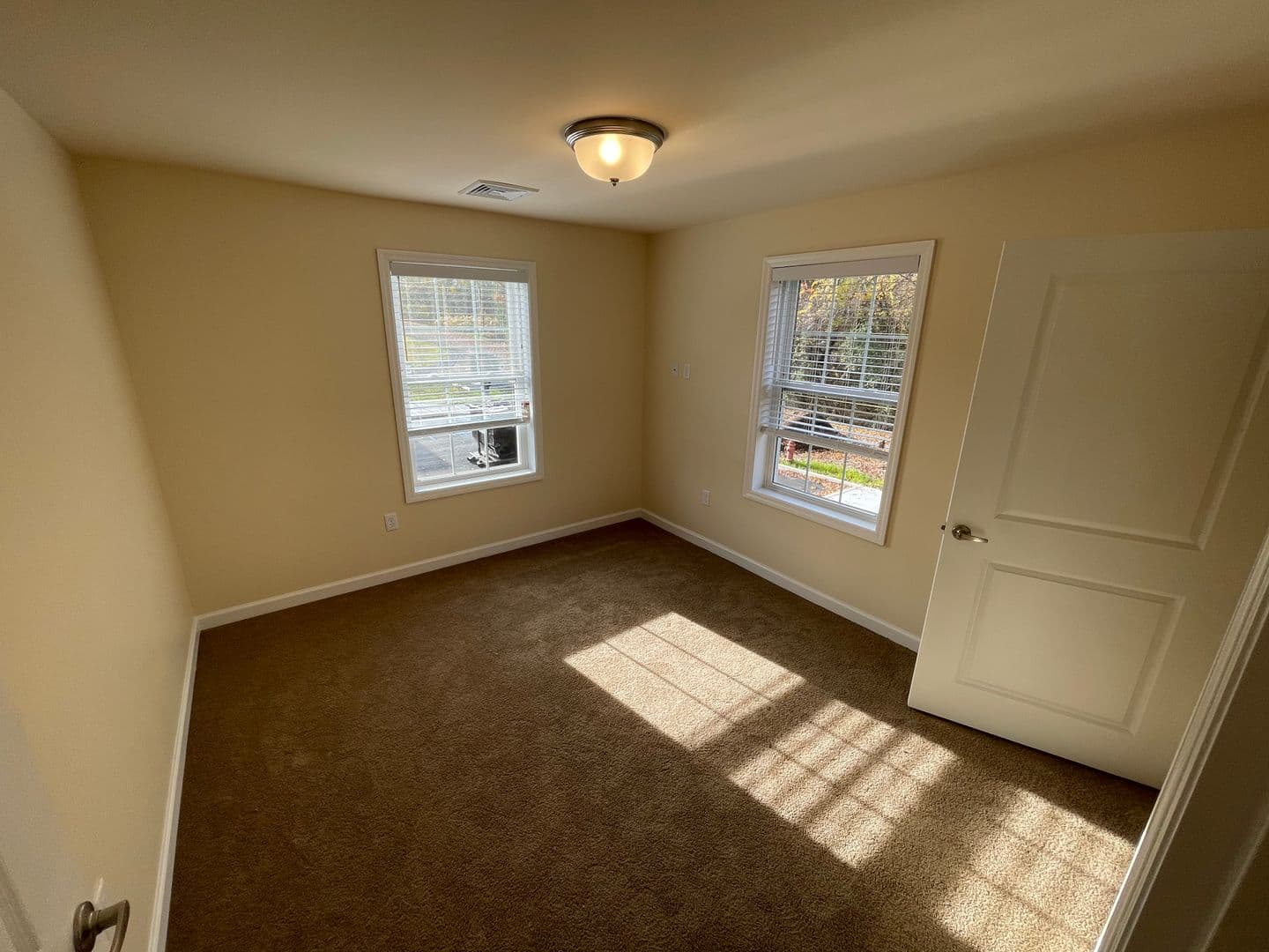 Schenectady Apartment: 540 Northend Drive