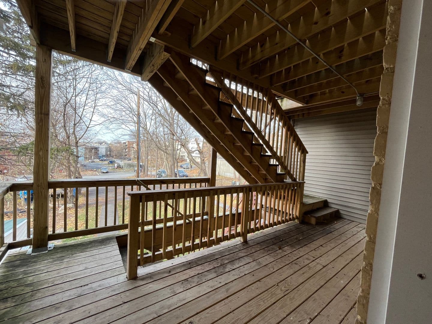 Albany Apartment: 33 South Lake Avenue