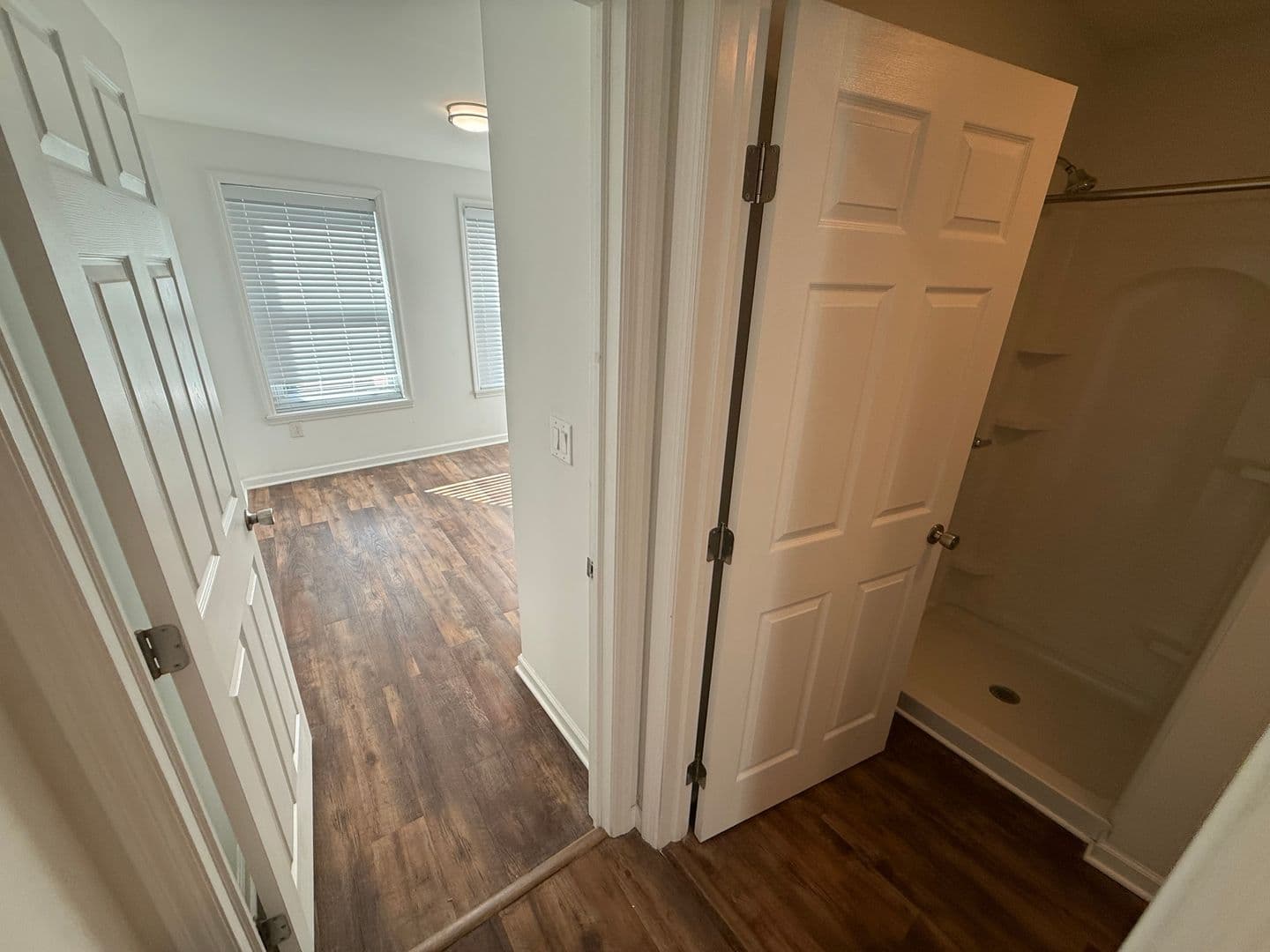Albany Apartment: 402 Broadway