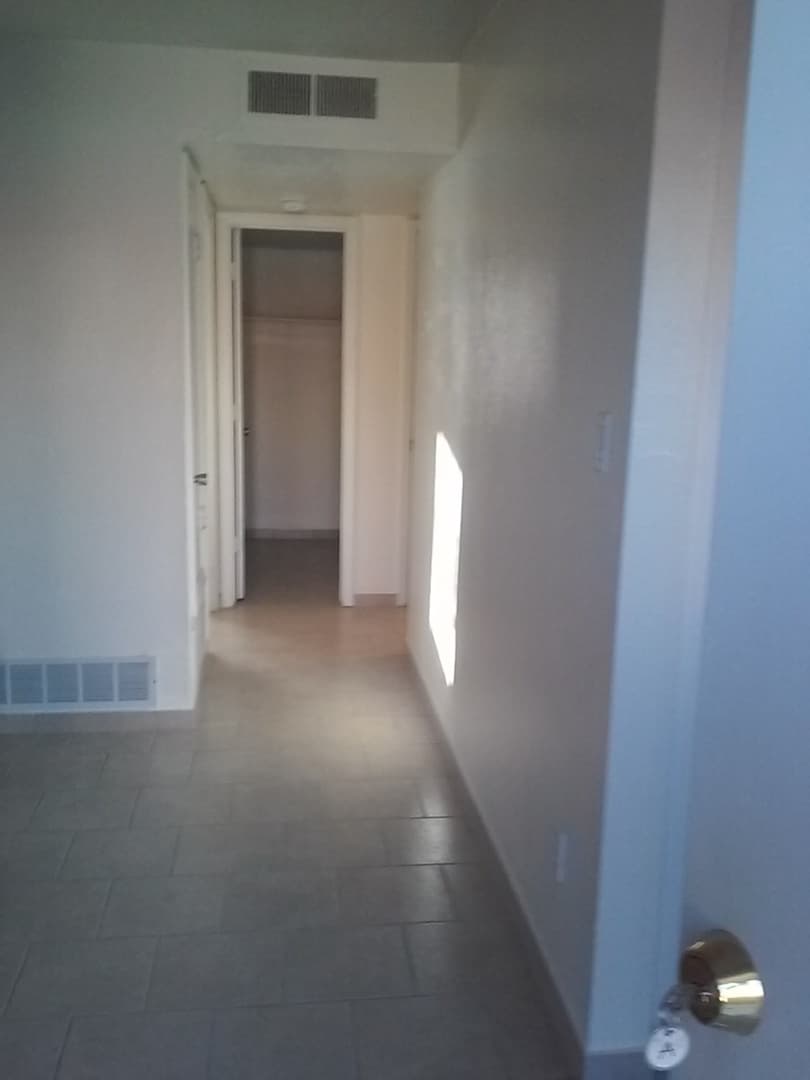 Albuquerque Apartment: 11101 Towner Ave NE
