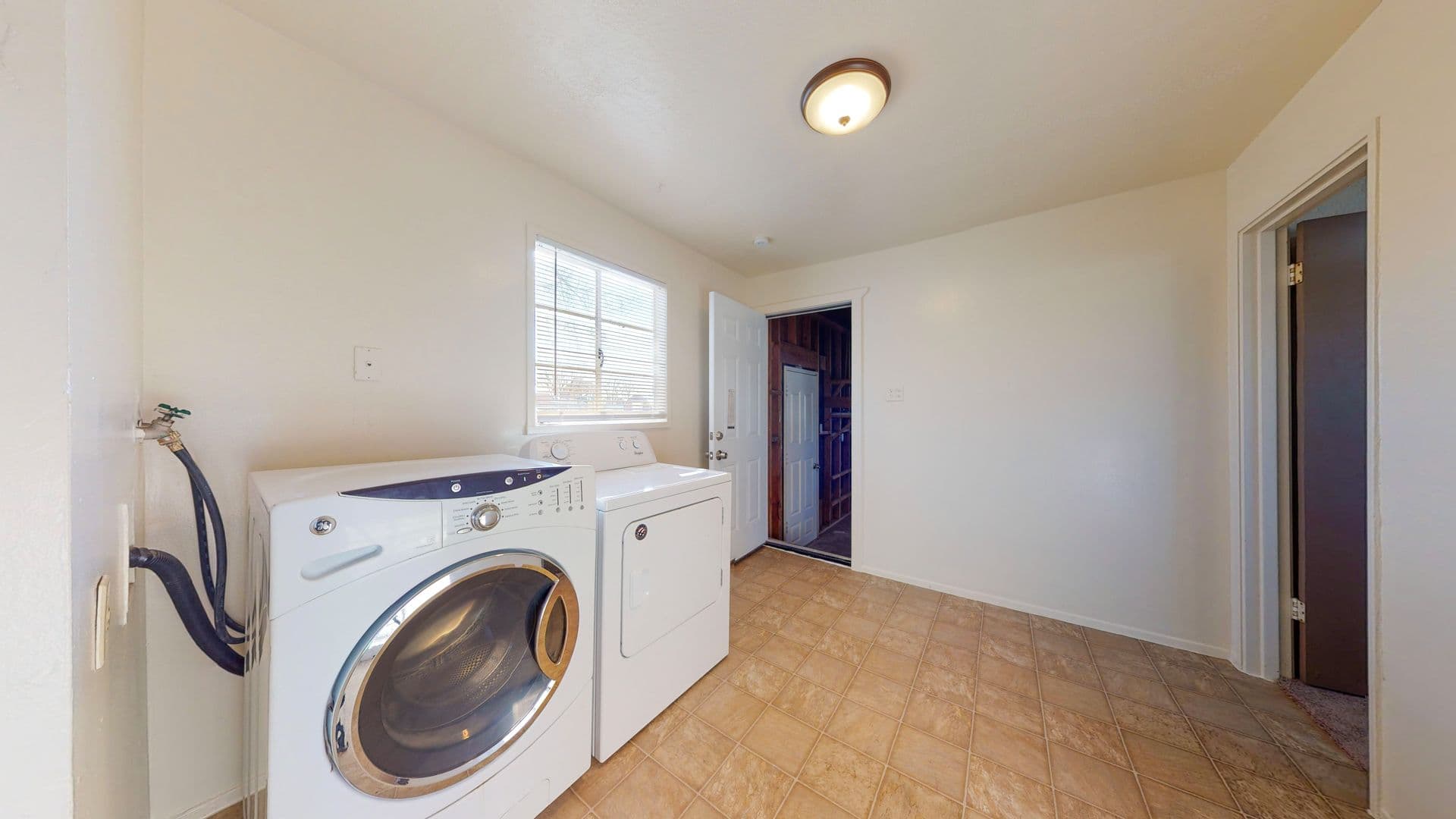 ALBUQUERQUE House: 6112 Zimmerman Avenue NE