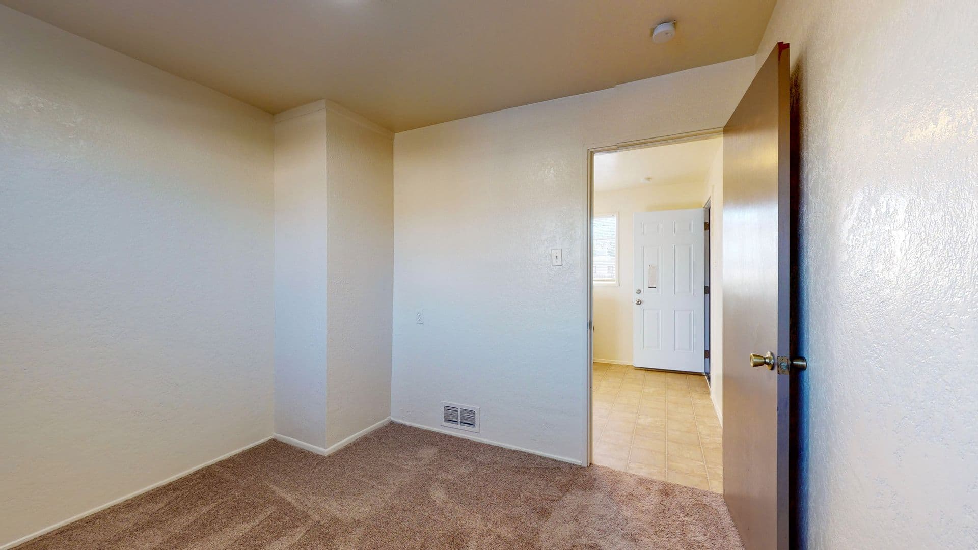 ALBUQUERQUE House: 6112 Zimmerman Avenue NE