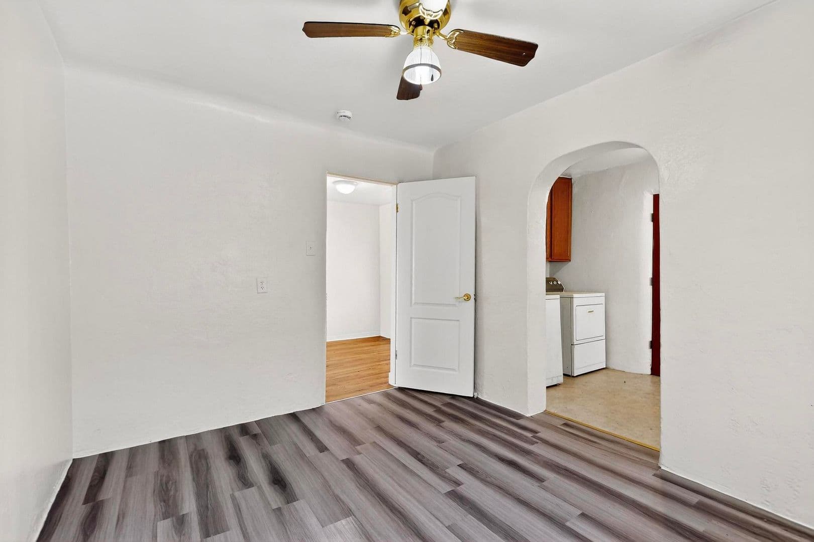 Albuquerque House: 5016 5th Street NW
