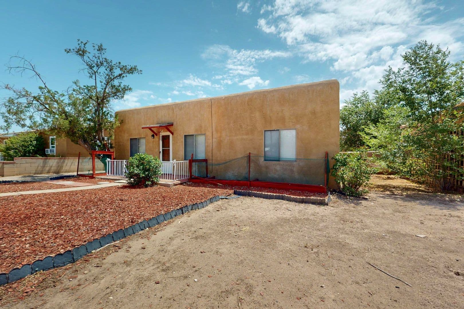 Albuquerque House: 5016 5th Street NW
