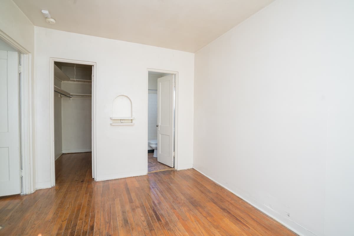 Albuquerque Apartment: 1217-1223  Dr Martin Luther King Jr Ave NE