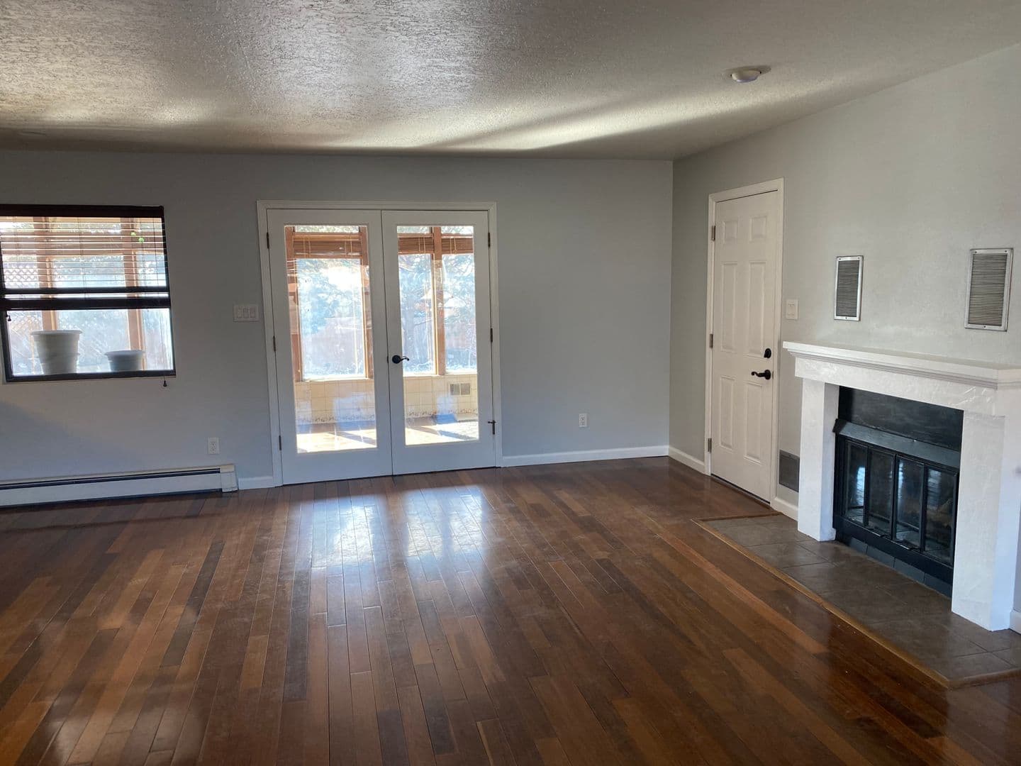 Albuquerque House: 2523 Claremont Court NE