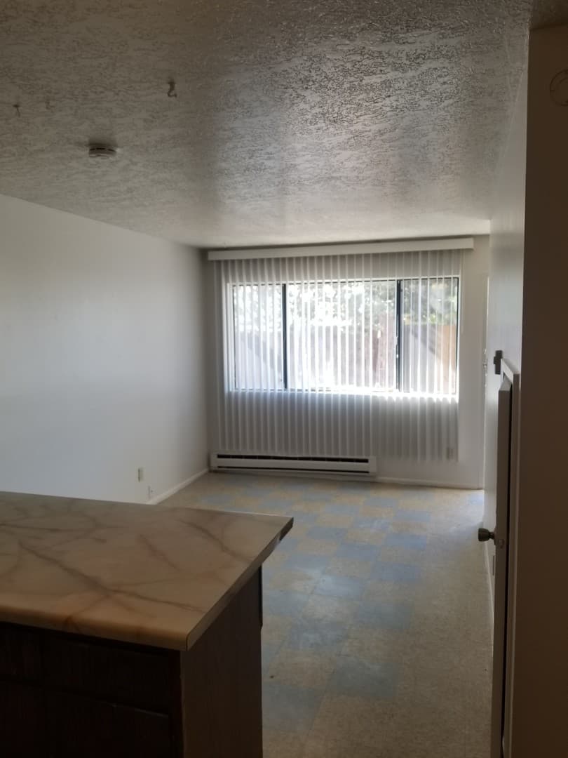 Albuquerque Apartment: 504 Candelaria Blvd. NW