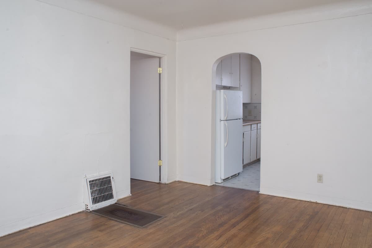Albuquerque Apartment: 1217-1223  Dr Martin Luther King Jr Ave NE