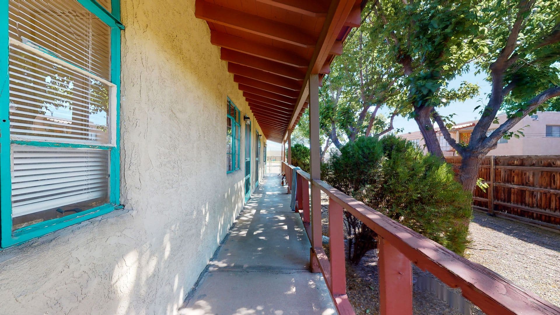 Albuquerque Apartment: 1816 Lead Avenue SE