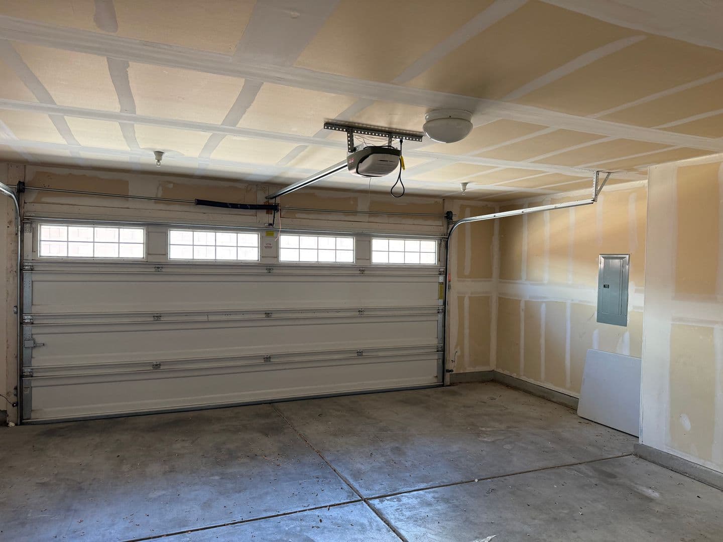 Albuquerque Townhome: 11032 Fort Point Lane NE Unit B