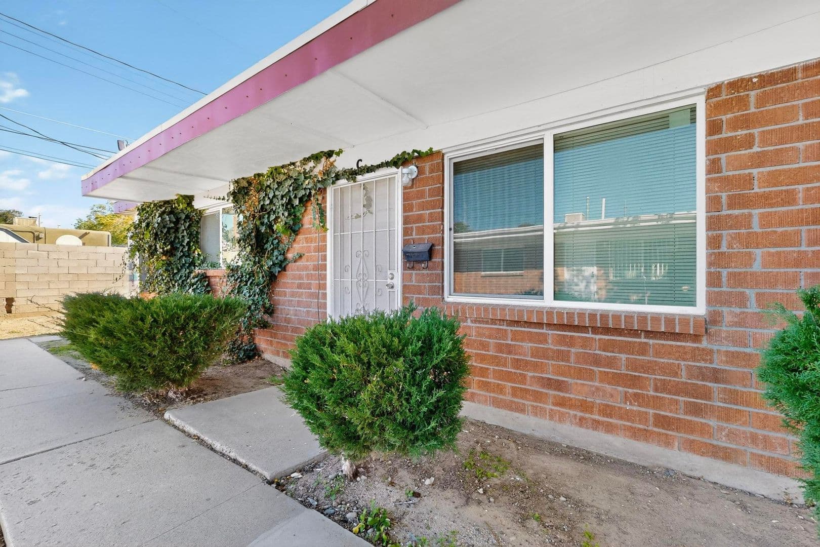 Albuquerque Apartment: Z540 Cardenas Dr SE