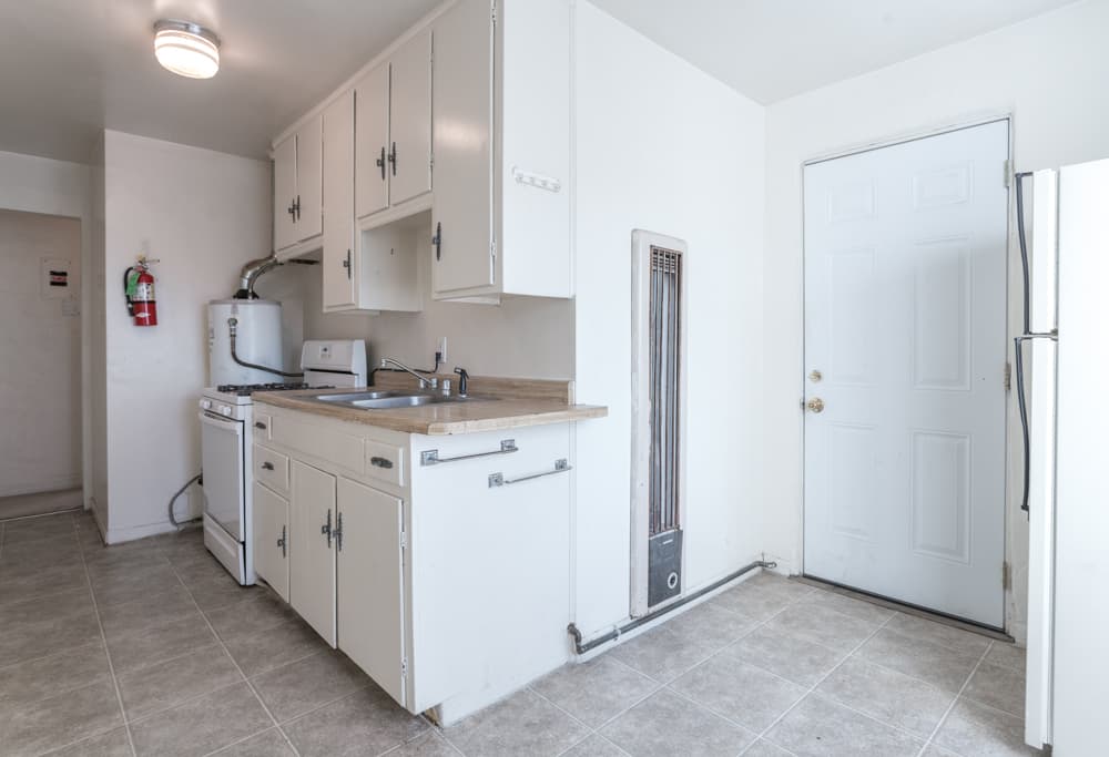 Albuquerque Apartment: 420 Jefferson St NE