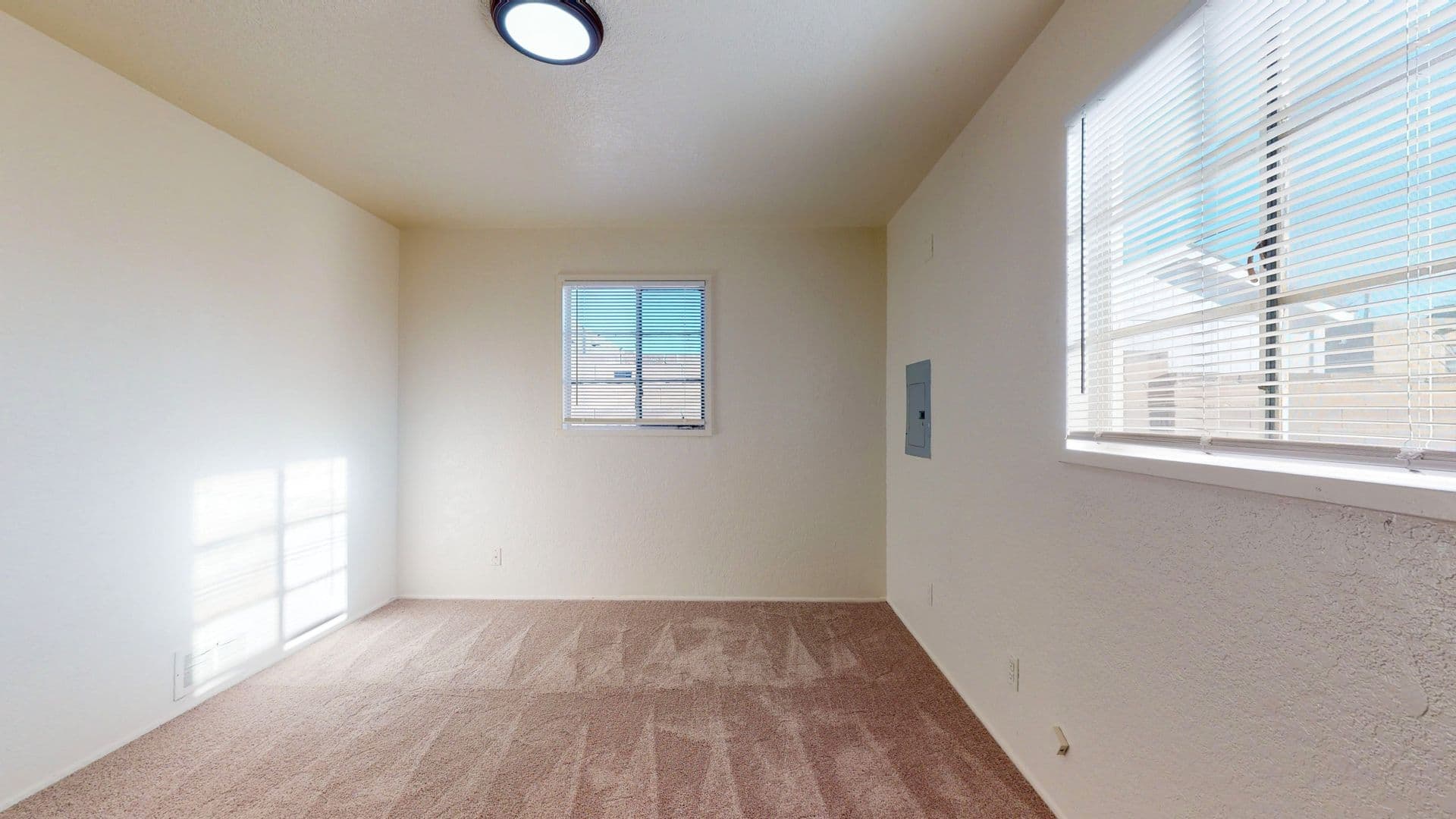 ALBUQUERQUE House: 6112 Zimmerman Avenue NE