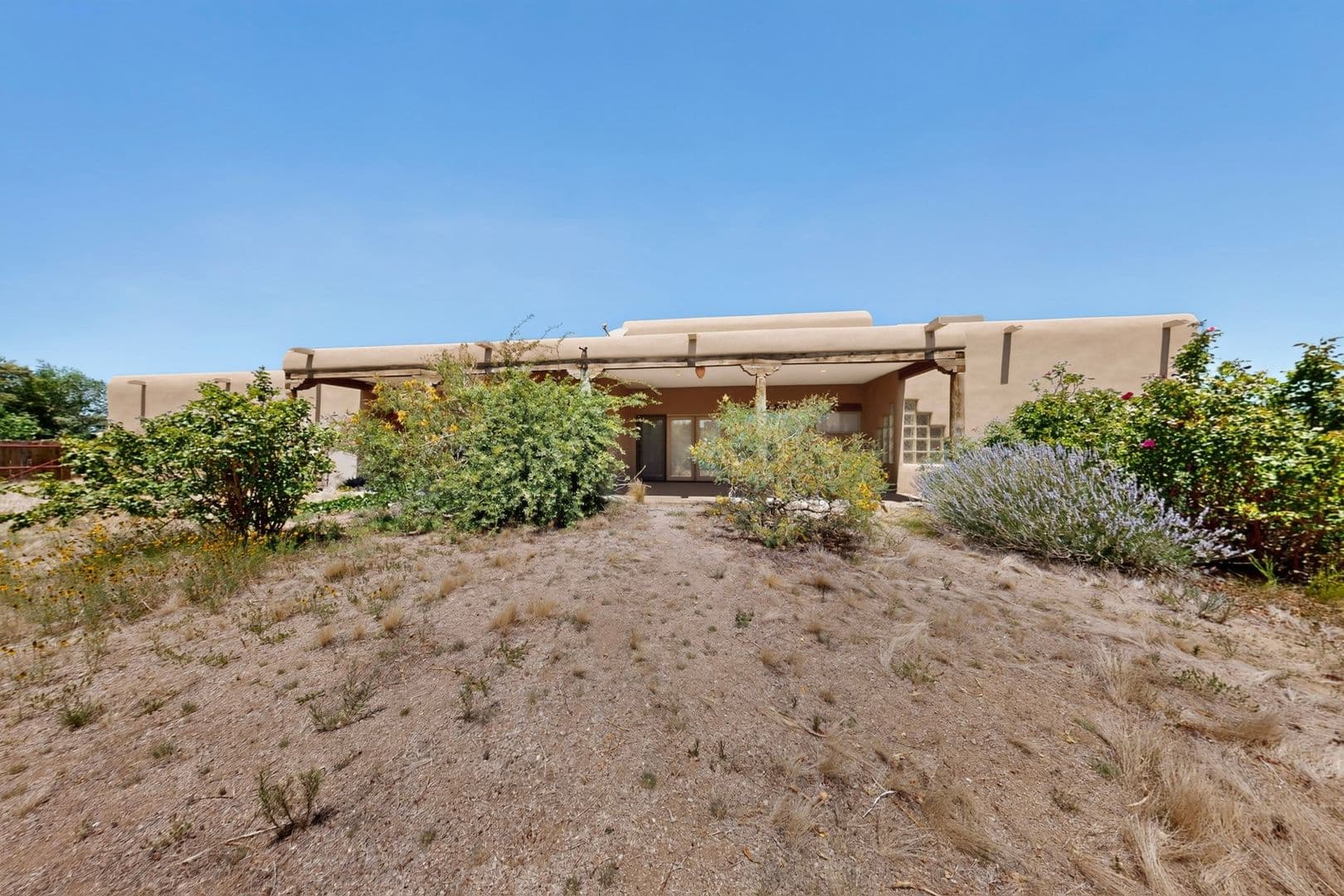 Albuquerque House: 10900 San Francisco Rd NE