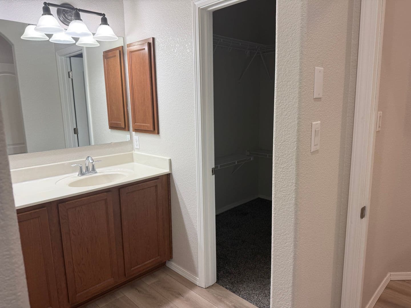 Albuquerque Townhome: 11032 Fort Point Lane NE Unit B
