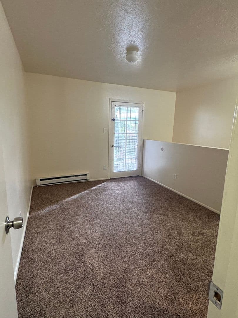 Albuquerque Apartment: 504 Candelaria Blvd. NW