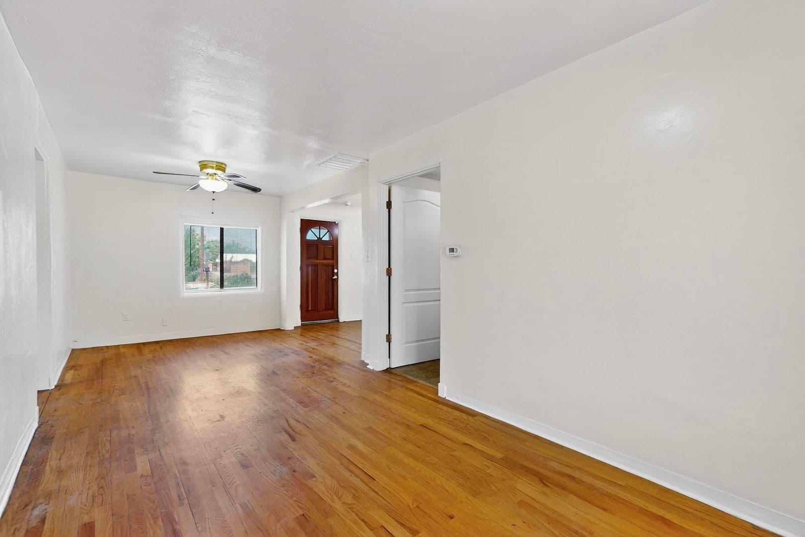 Albuquerque House: 5016 5th Street NW