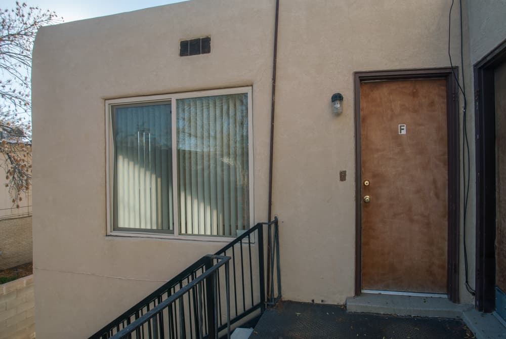 Albuquerque Apartment: 420 Jefferson St NE