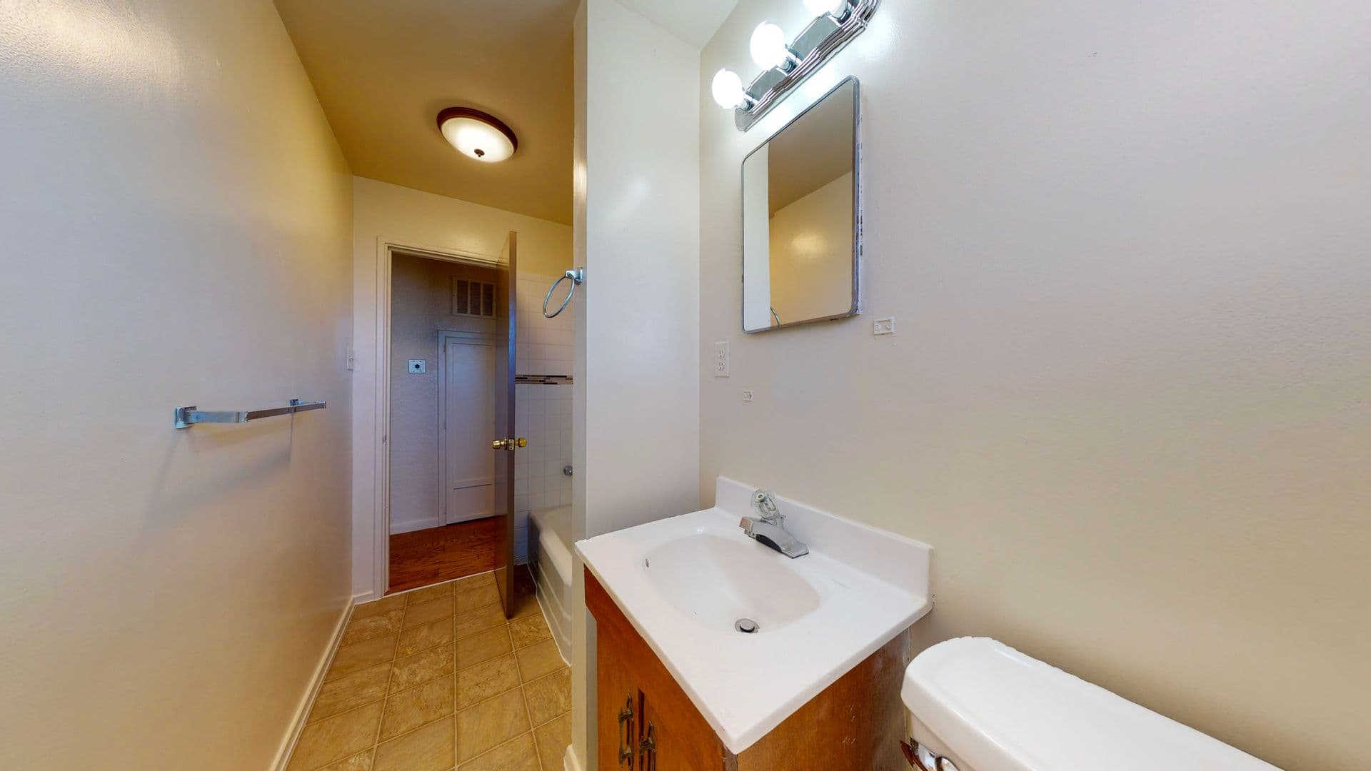 ALBUQUERQUE House: 6112 Zimmerman Avenue NE