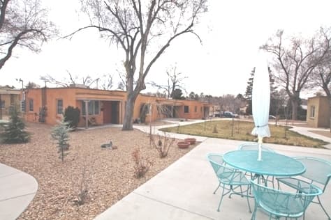 ALBUQUERQUE Apartment: 1400-1416 VASSAR DRIVE NE