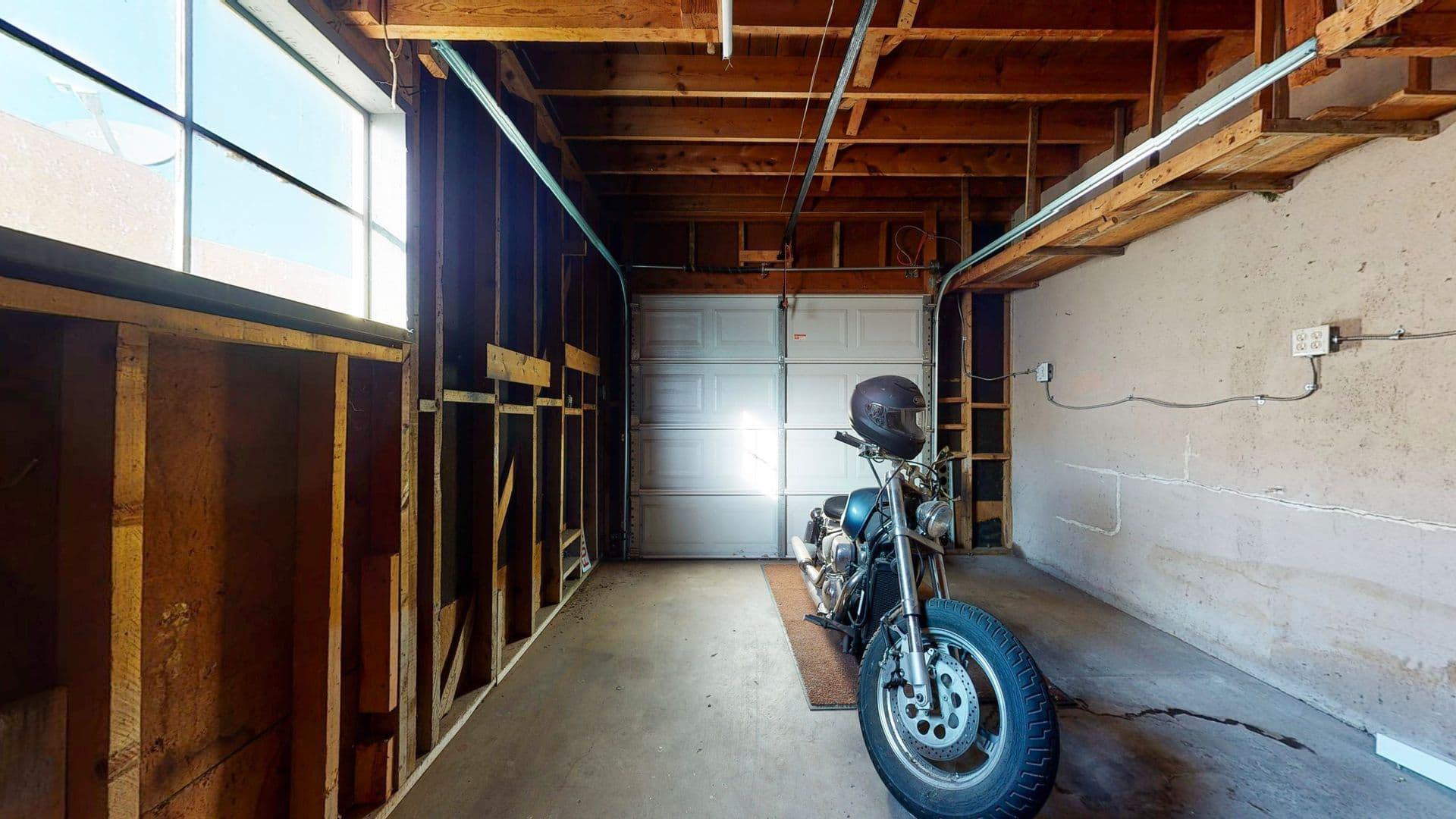 ALBUQUERQUE House: 6112 Zimmerman Avenue NE