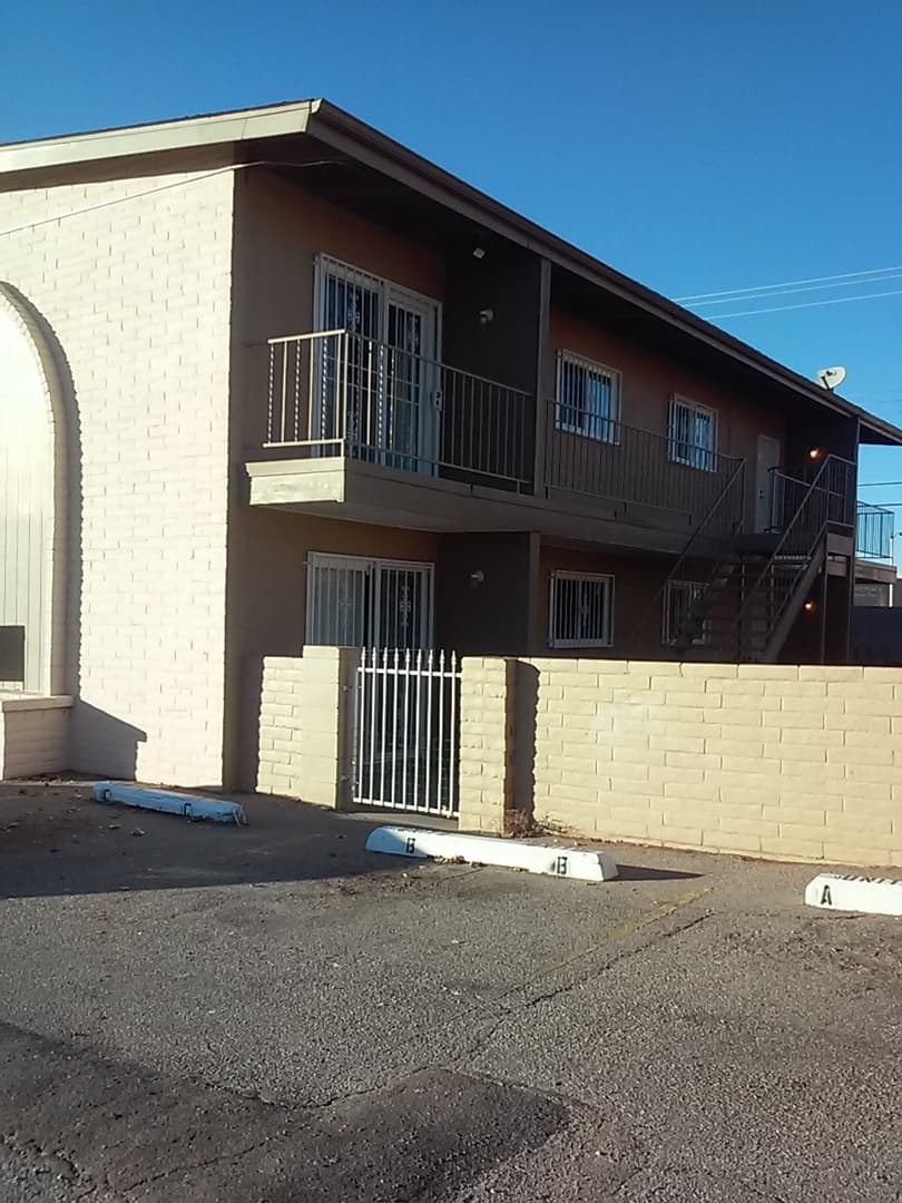 Albuquerque Apartment: 11101 Towner Ave NE
