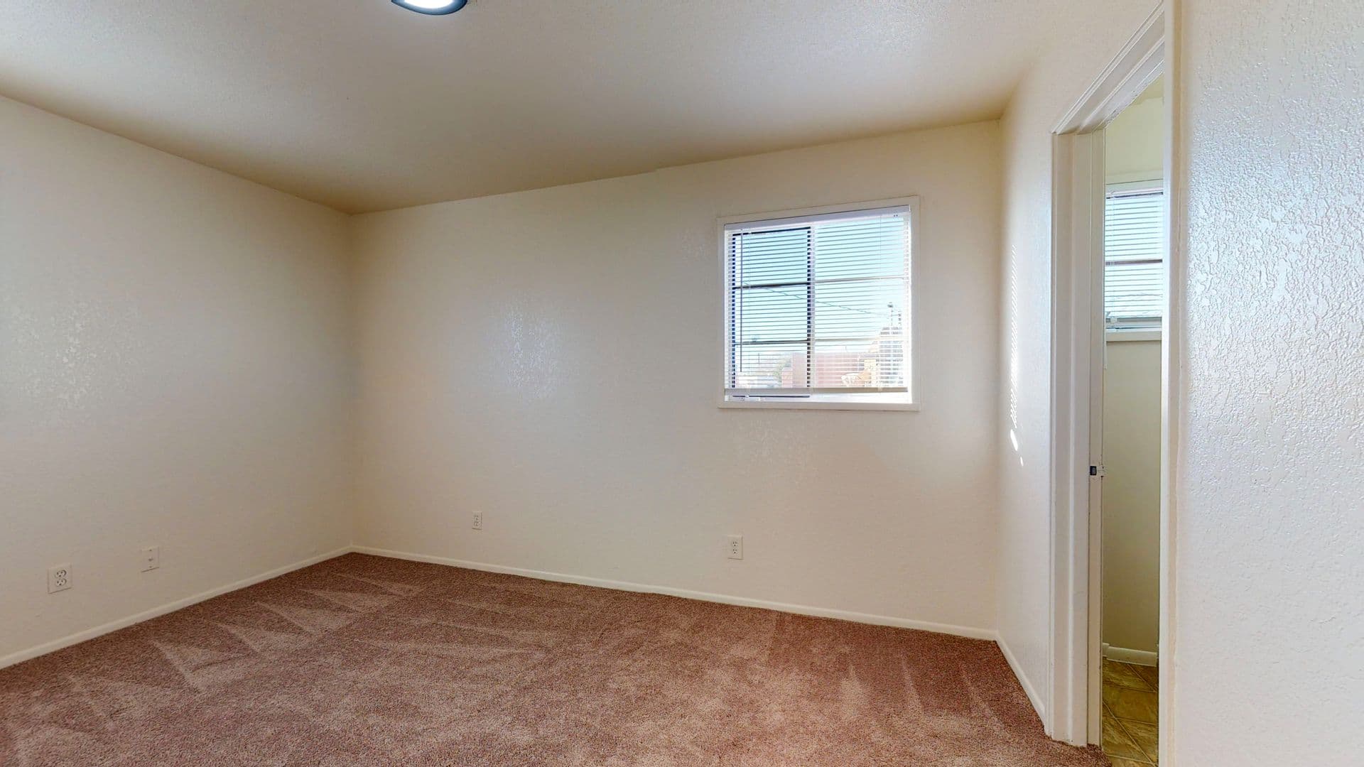 ALBUQUERQUE House: 6112 Zimmerman Avenue NE