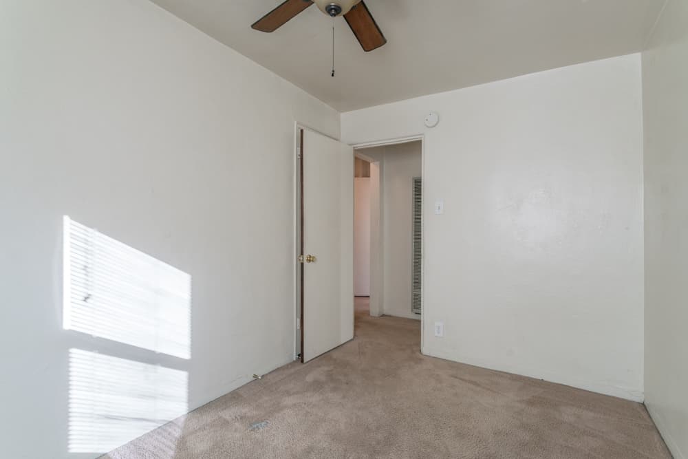 Albuquerque Apartment: 420 Jefferson St NE
