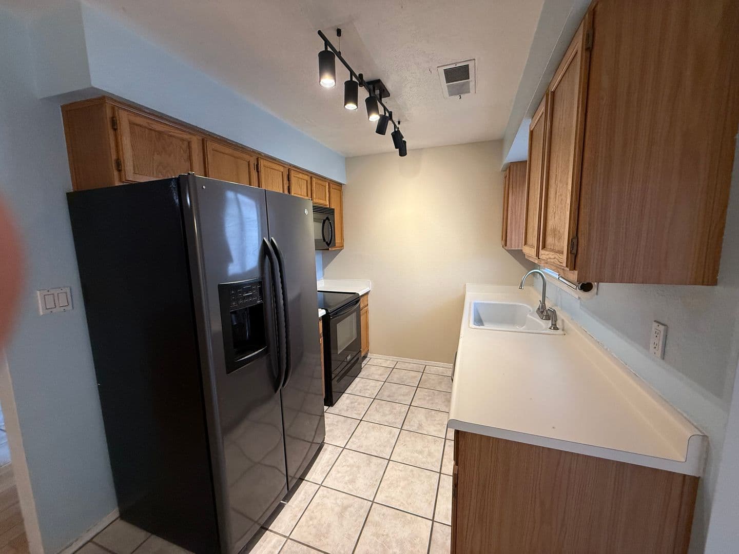 Albuquerque House: 7301 Minehead St. NW