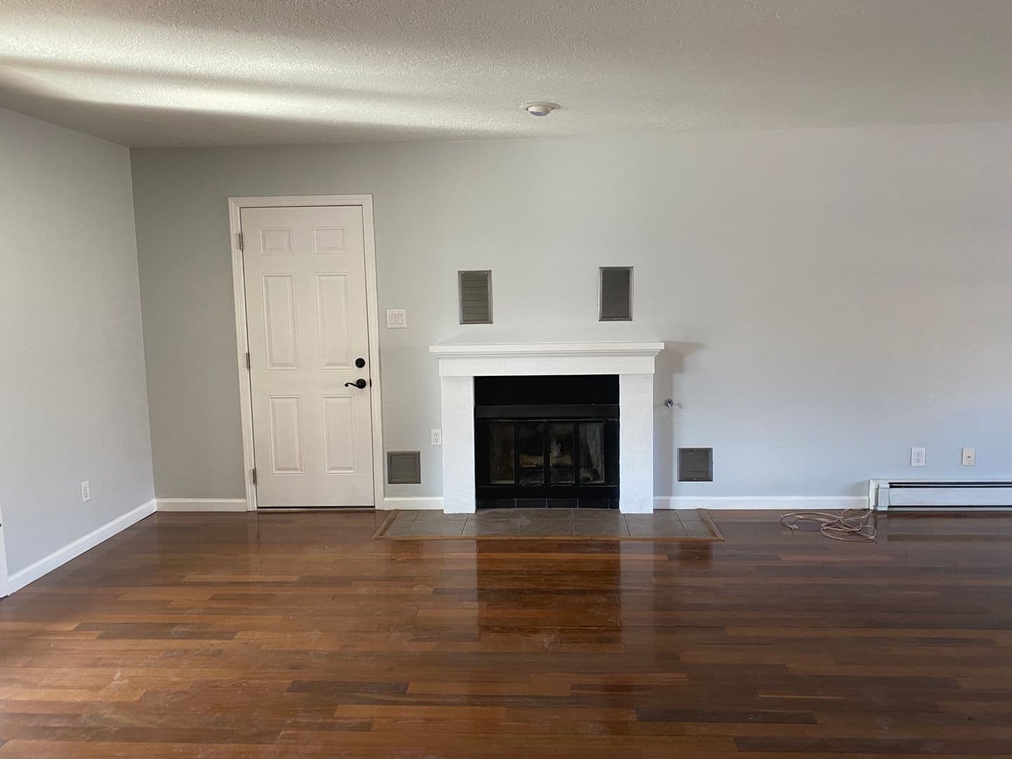 Albuquerque House: 2523 Claremont Court NE