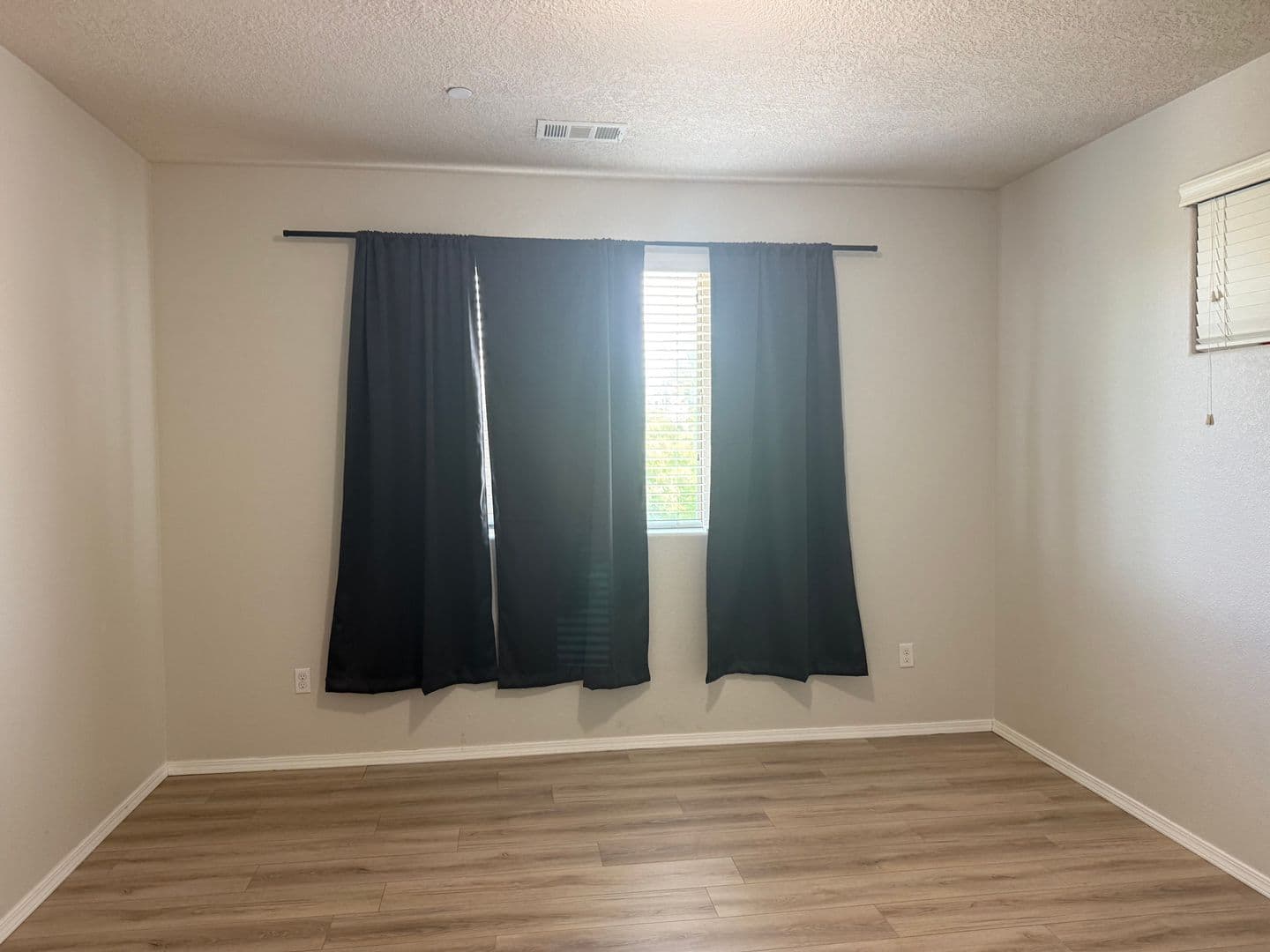 Albuquerque Townhome: 11032 Fort Point Lane NE Unit B