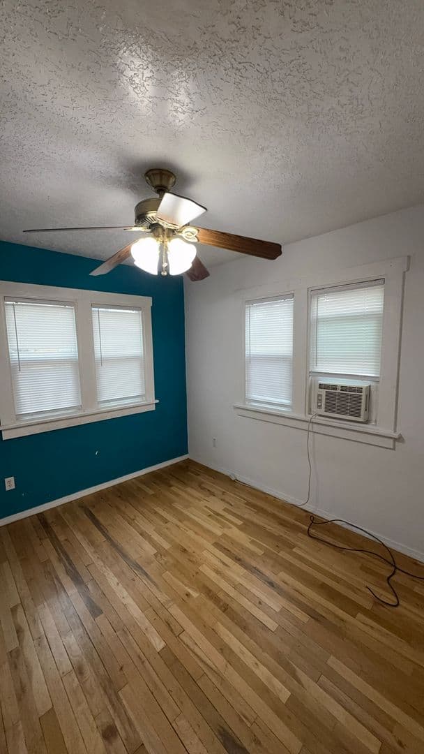 Albuquerque Apartment: 1521 Gold Ave SE