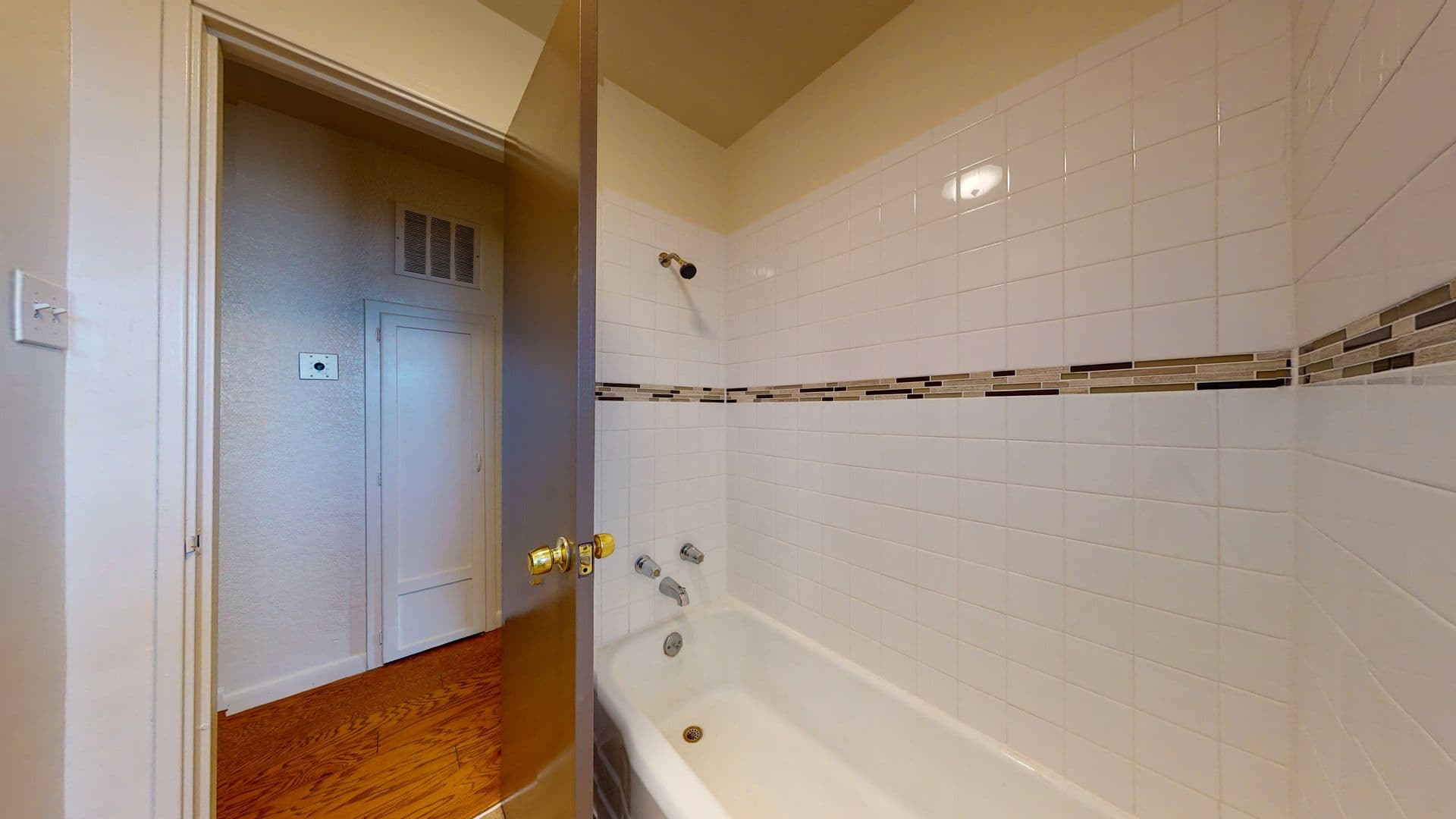 ALBUQUERQUE House: 6112 Zimmerman Avenue NE