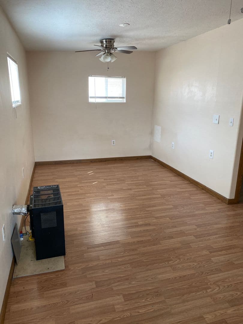 Albuquerque Apartment: 431 Virginia Street NE