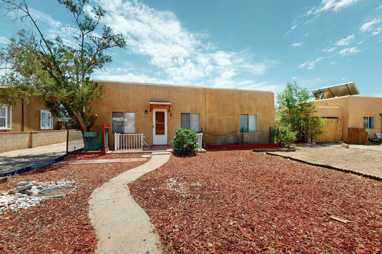 Albuquerque House: 5016 5th Street NW