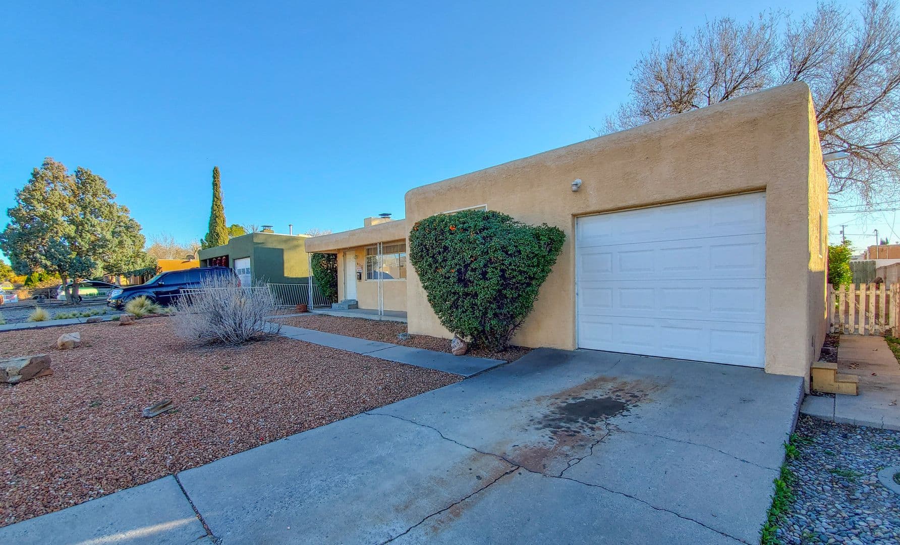 ALBUQUERQUE House: 6112 Zimmerman Avenue NE