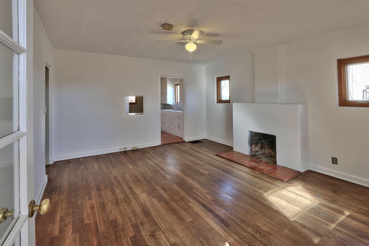 Albuquerque Apartment: 2111 Lead Avenue SE