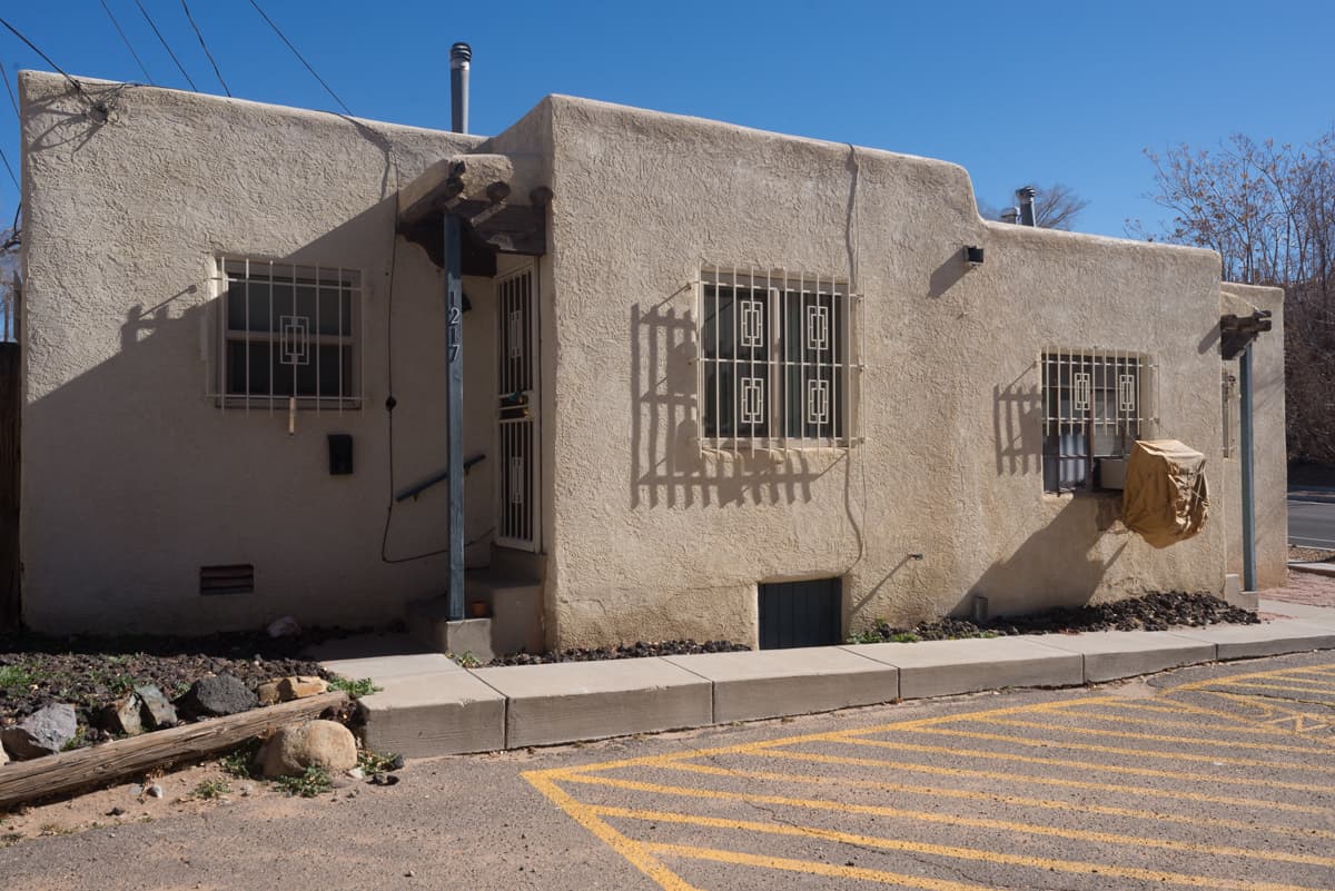 Albuquerque Apartment: 1217-1223  Dr Martin Luther King Jr Ave NE