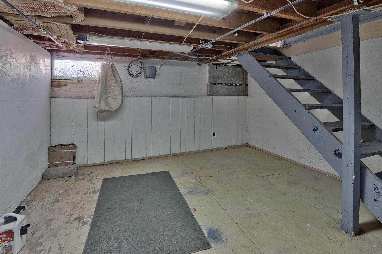 Albuquerque Apartment: 2111 Lead Avenue SE