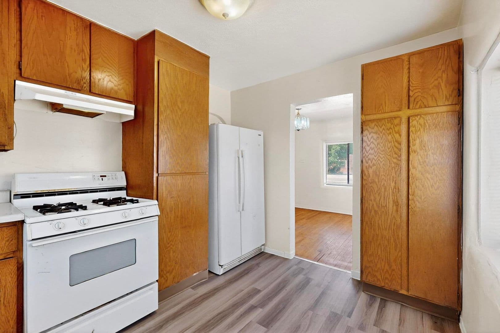 Albuquerque House: 5016 5th Street NW