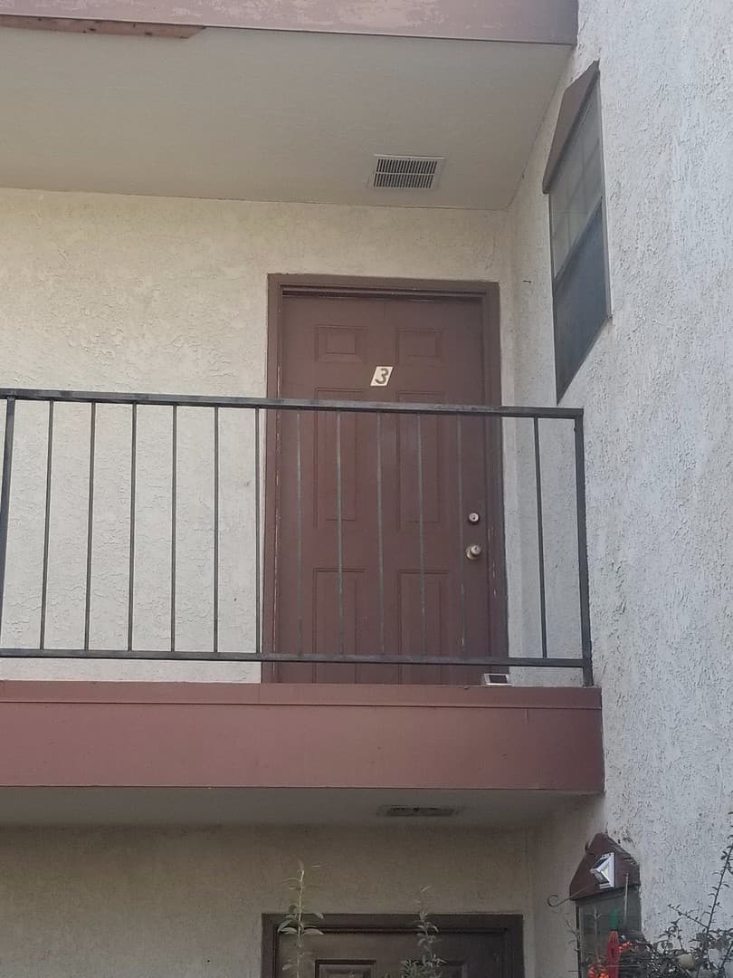 Albuquerque Apartment: 816 Coal Avenue SW