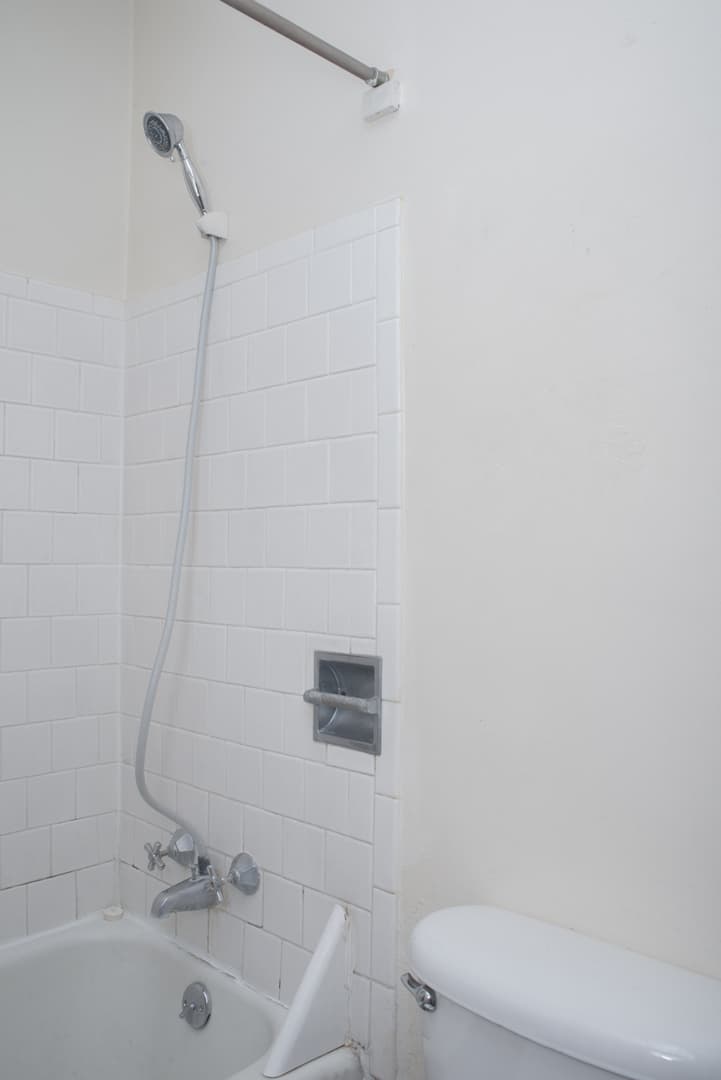 Albuquerque Apartment: 1217-1223  Dr Martin Luther King Jr Ave NE